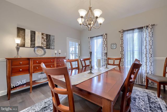 2702 CHESTNUT RUN RD, York, PA 17402