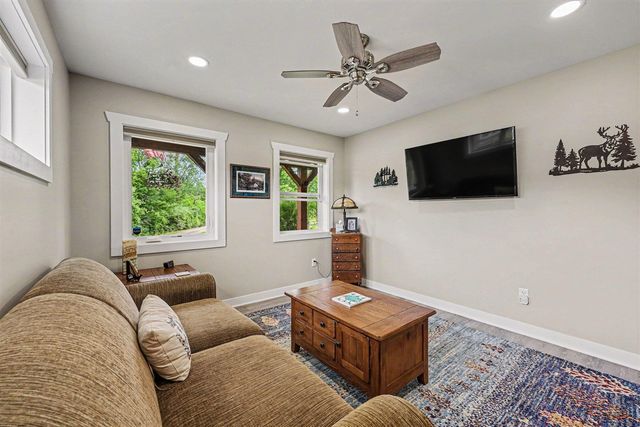 15303 Seymour Road, Grass Lake, MI 49240