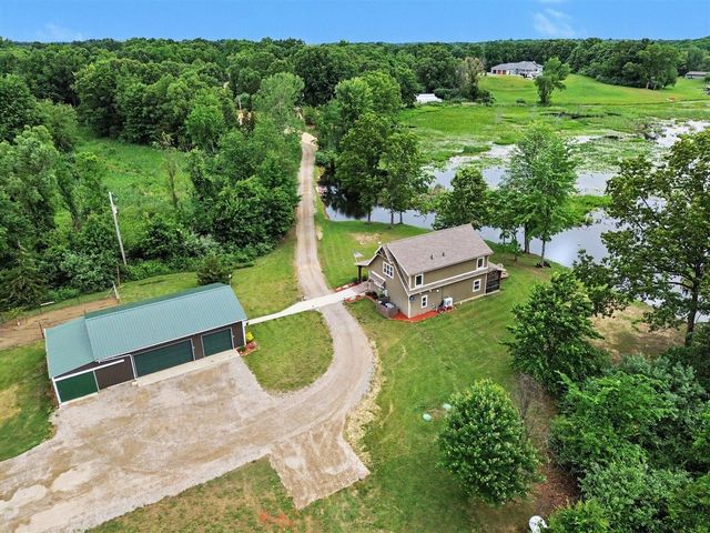 15303 Seymour Road, Grass Lake, MI 49240