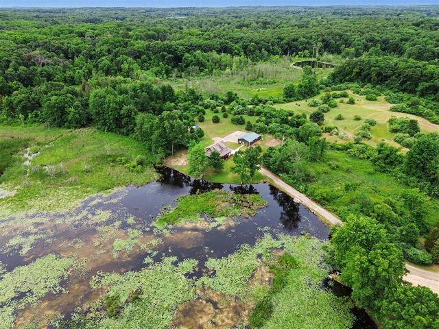 15303 Seymour Road, Grass Lake, MI 49240
