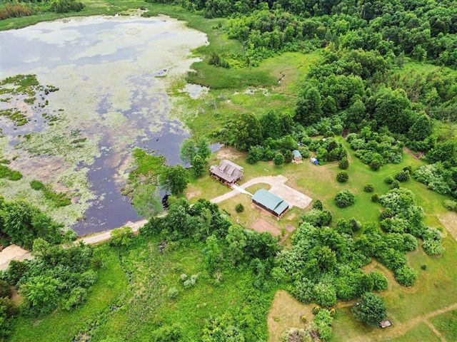 15303 Seymour Road, Grass Lake, MI 49240