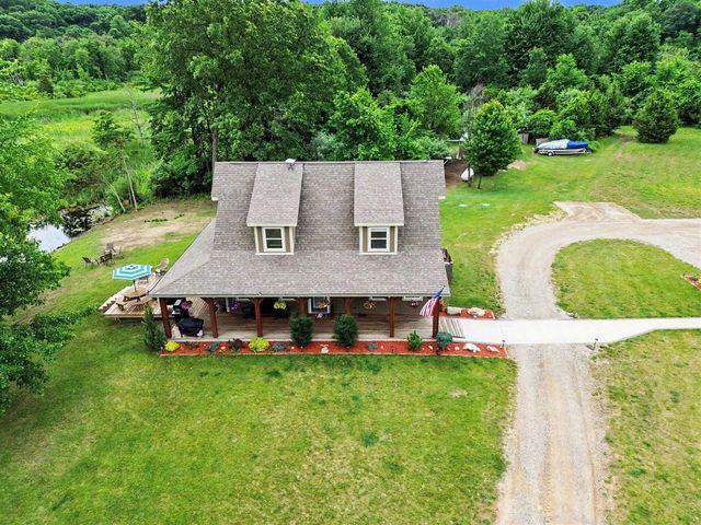 15303 Seymour Road, Grass Lake, MI 49240