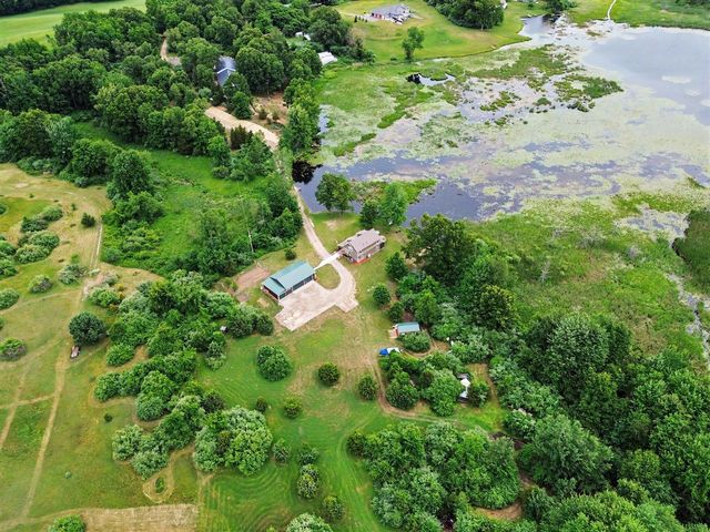 15303 Seymour Road, Grass Lake, MI 49240