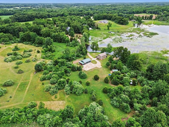 15303 Seymour Road, Grass Lake, MI 49240