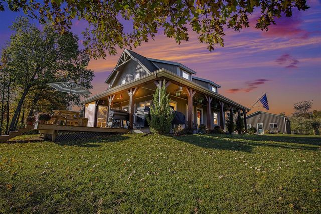 15303 Seymour Road, Grass Lake, MI 49240