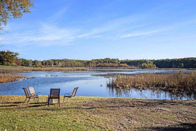 15303 Seymour Road, Grass Lake, MI 49240