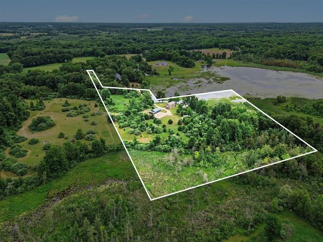 15303 Seymour Road, Grass Lake, MI 49240