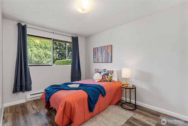 2257 NW Clinton Avenue, Poulsbo, WA 98370