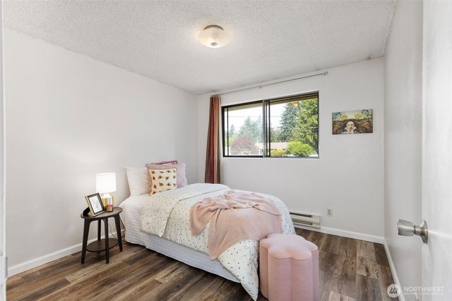 2257 NW Clinton Avenue, Poulsbo, WA 98370
