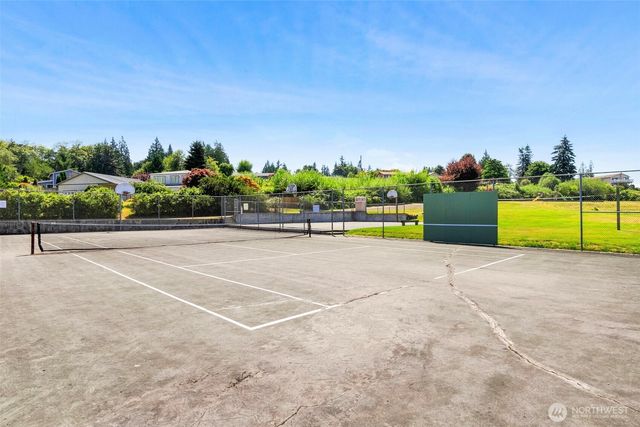 2257 NW Clinton Avenue, Poulsbo, WA 98370