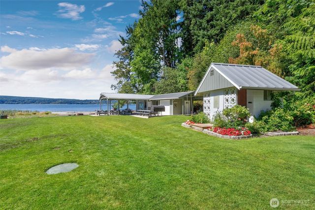 2257 NW Clinton Avenue, Poulsbo, WA 98370