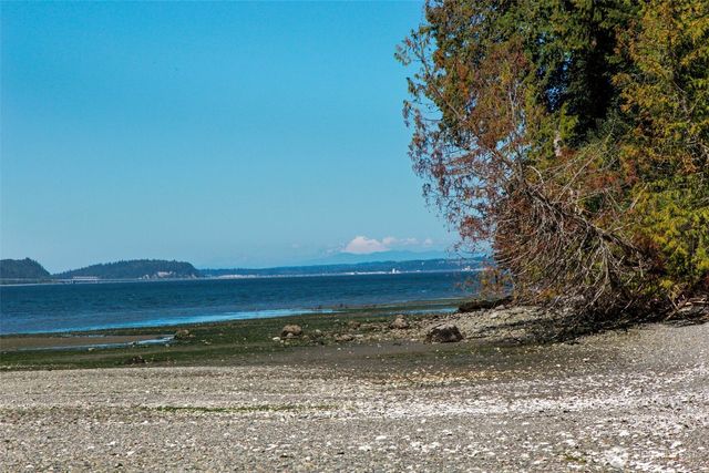 2257 NW Clinton Avenue, Poulsbo, WA 98370
