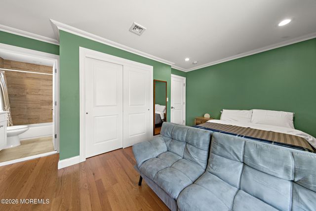 813 E Curtis Avenue, Wall, NJ 07719