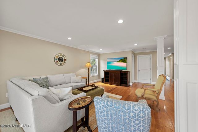 813 E Curtis Avenue, Wall, NJ 07719