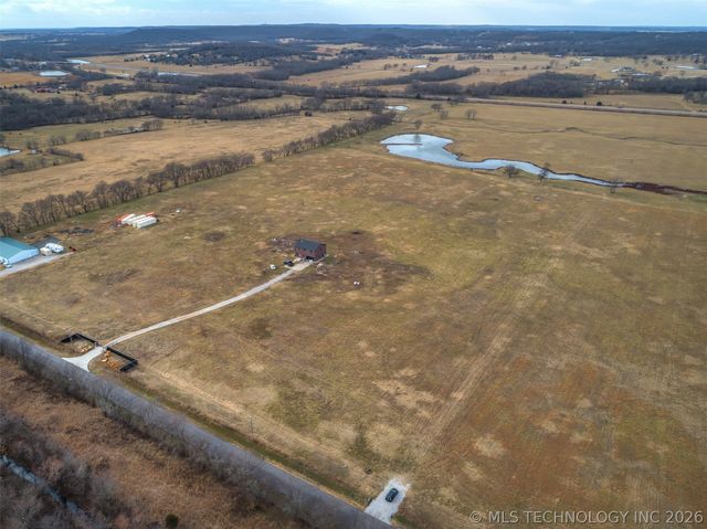 18486 S 49th West Avenue, Mounds, OK 74047