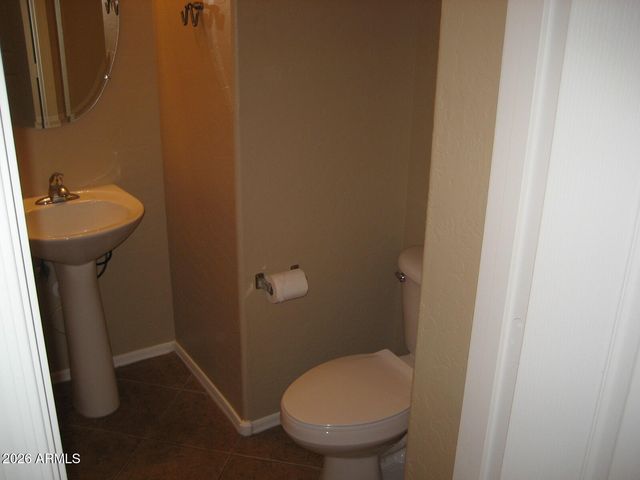 2027 E UNIVERSITY Drive 125, Tempe, AZ 85288