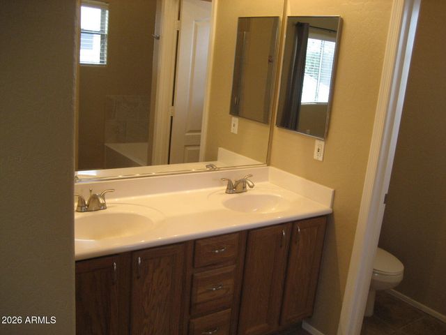 2027 E UNIVERSITY Drive 125, Tempe, AZ 85288