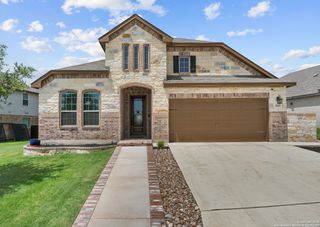 2015 Tiptop Ln, San Antonio, TX 78253