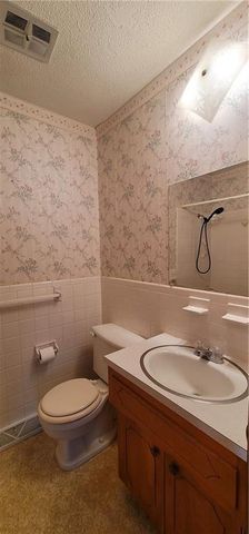 101 S Harrison Street, Spring Hill, KS 66083