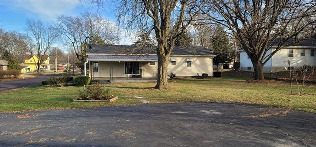 101 S Harrison Street, Spring Hill, KS 66083