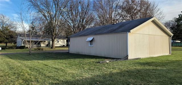 101 S Harrison Street, Spring Hill, KS 66083
