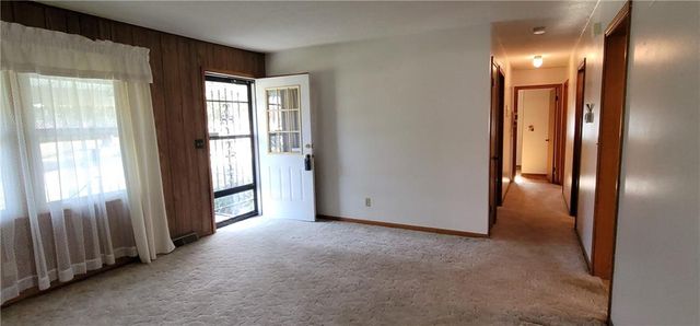 101 S Harrison Street, Spring Hill, KS 66083