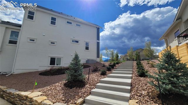 1738 Gold Hill Mesa Drive, Colorado Springs, CO 80905