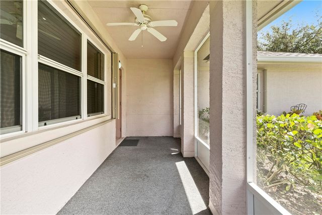 1802 E Sanderling Lane 15-A, Fort Pierce, FL 34982