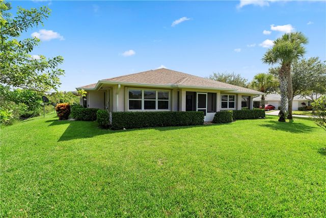 1802 E Sanderling Lane 15-A, Fort Pierce, FL 34982