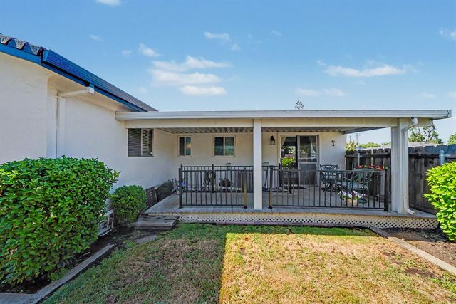 749 Costa Dr, Lodi, CA 95240