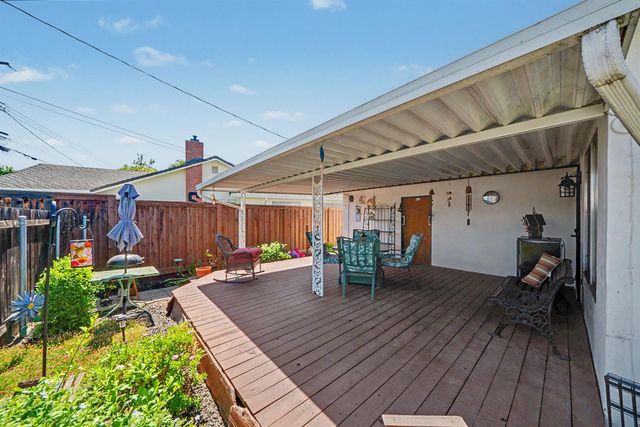 749 Costa Dr, Lodi, CA 95240