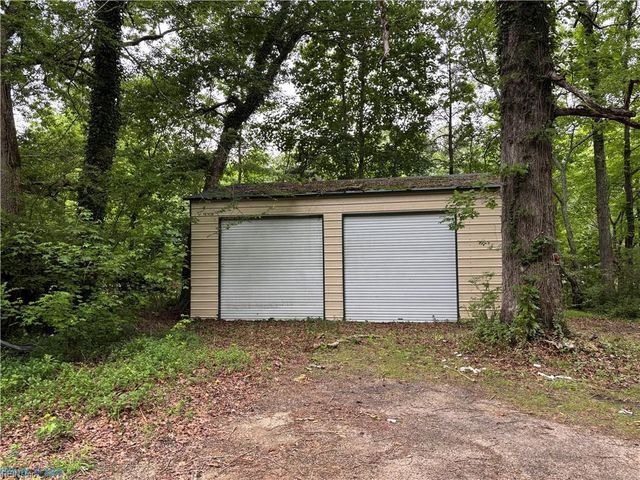 1156 Hallieford RD, Hallieford, VA 23068