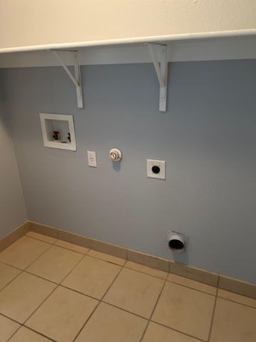 13033 Jelly Palm TRL, Elgin, TX 78621