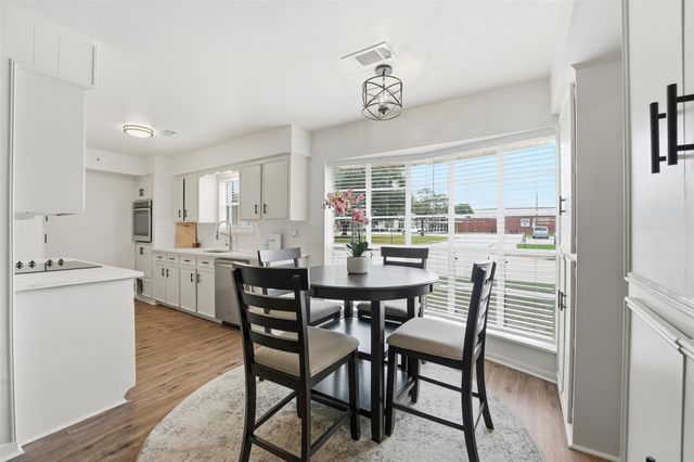 826 Kentucky Street, Deer Park, TX 77536