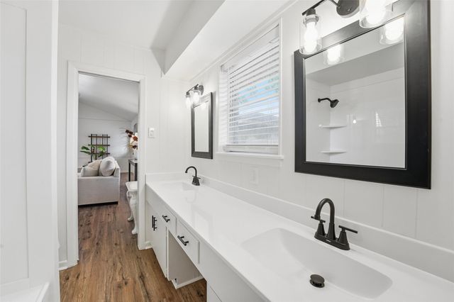 826 Kentucky Street, Deer Park, TX 77536