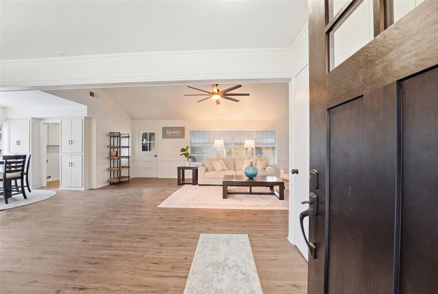 826 Kentucky Street, Deer Park, TX 77536