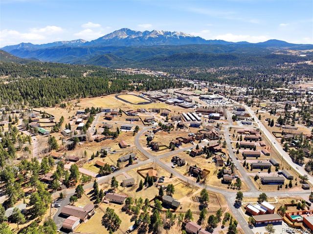 1100 Pine Ridge Road, Woodland Park, CO 80863