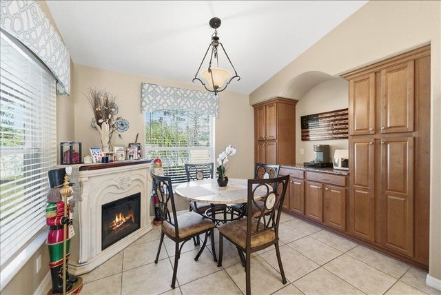 8 Point of Woods Drive, Palm Coast, FL 32164