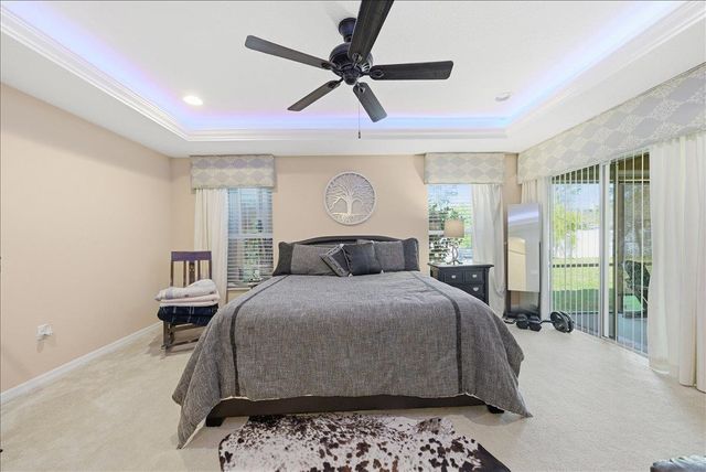 8 Point of Woods Drive, Palm Coast, FL 32164