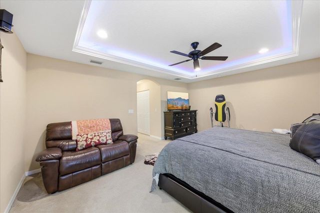 8 Point of Woods Drive, Palm Coast, FL 32164