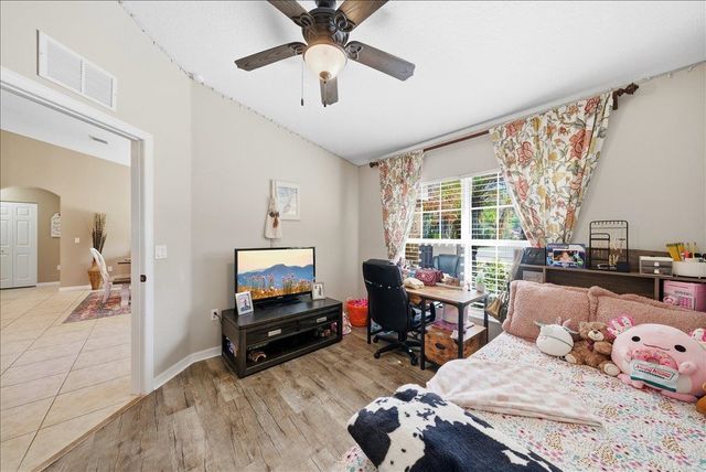 8 Point of Woods Drive, Palm Coast, FL 32164