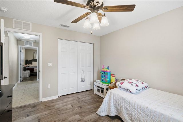 8 Point of Woods Drive, Palm Coast, FL 32164