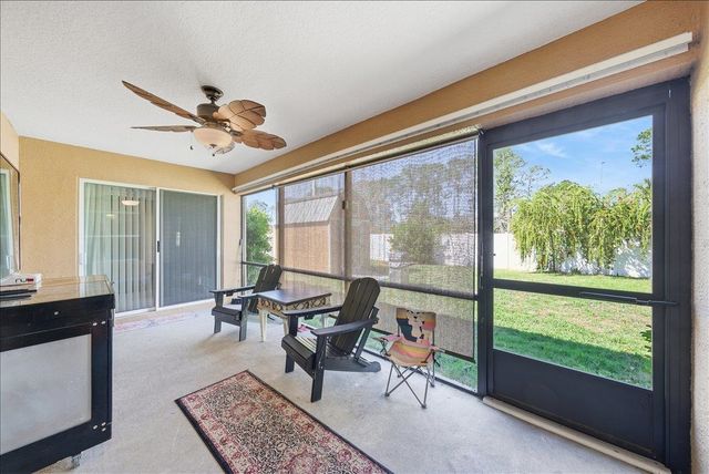 8 Point of Woods Drive, Palm Coast, FL 32164