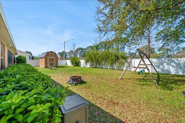8 Point of Woods Drive, Palm Coast, FL 32164