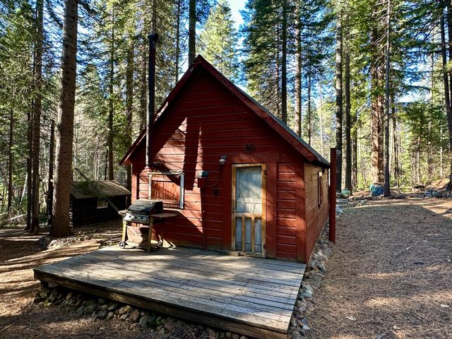 1197 Mckays Point Rd, Arnold, CA 95223