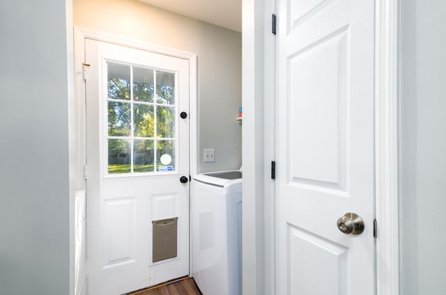 42 Woodleaf Court, Charleston, SC 29407