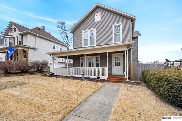 2110 S 33rd Street, Omaha, NE 68104