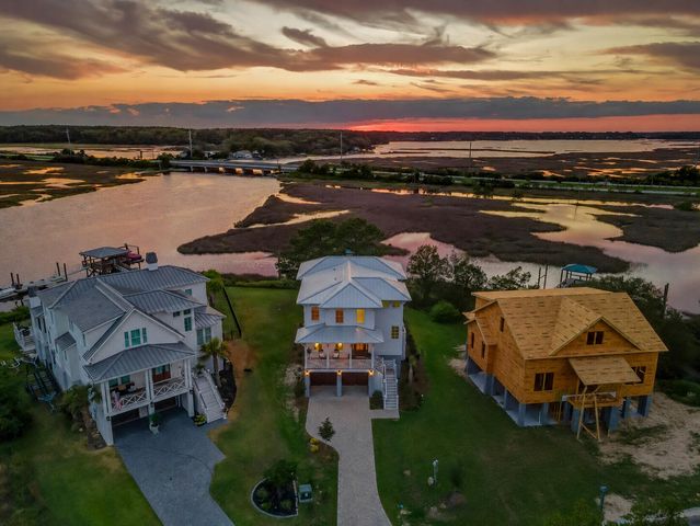 549 Towles Crossing Drive, Johns Island, SC 29455