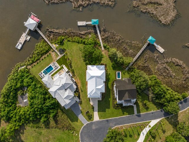 549 Towles Crossing Drive, Johns Island, SC 29455
