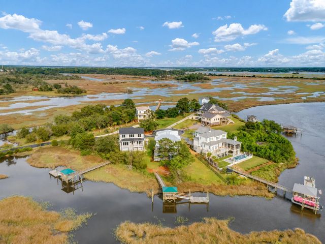 549 Towles Crossing Drive, Johns Island, SC 29455